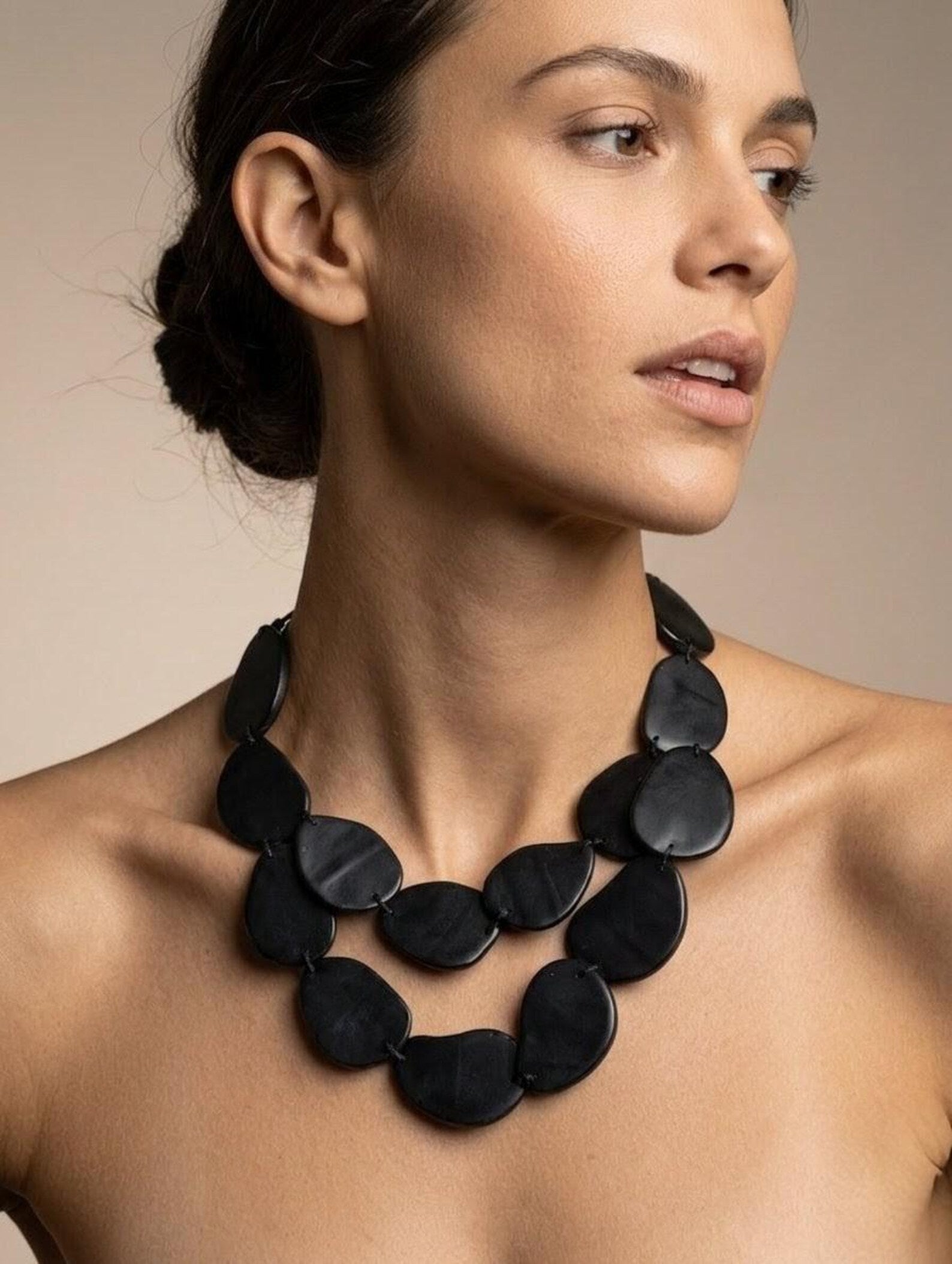 Elegant Necklace for Woman.