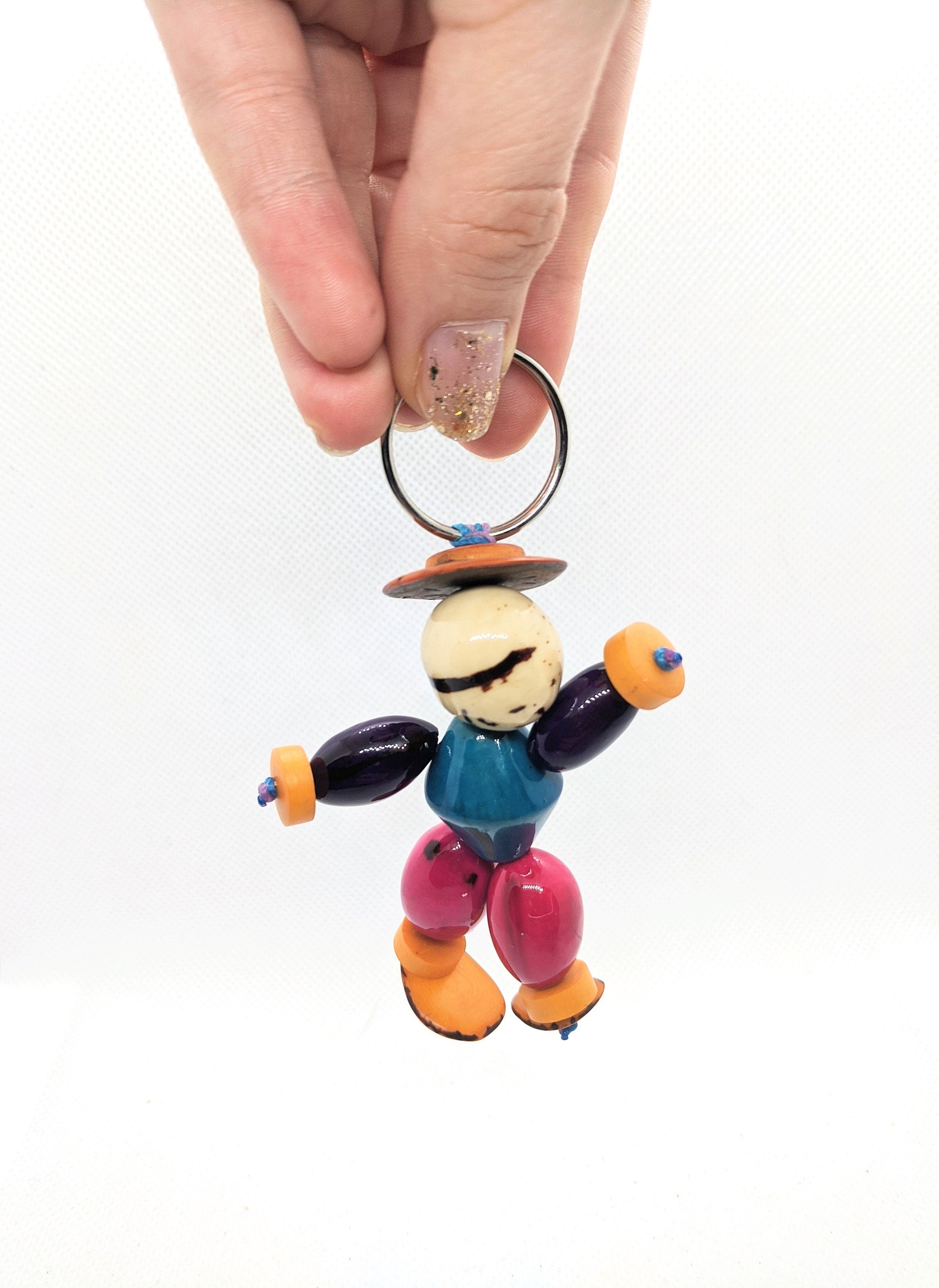 Picasso keychain, handmade Doll keychain, Vegetal Ivory key holder. gift for art lovers, artistic keychain, geometric cubism art keychain