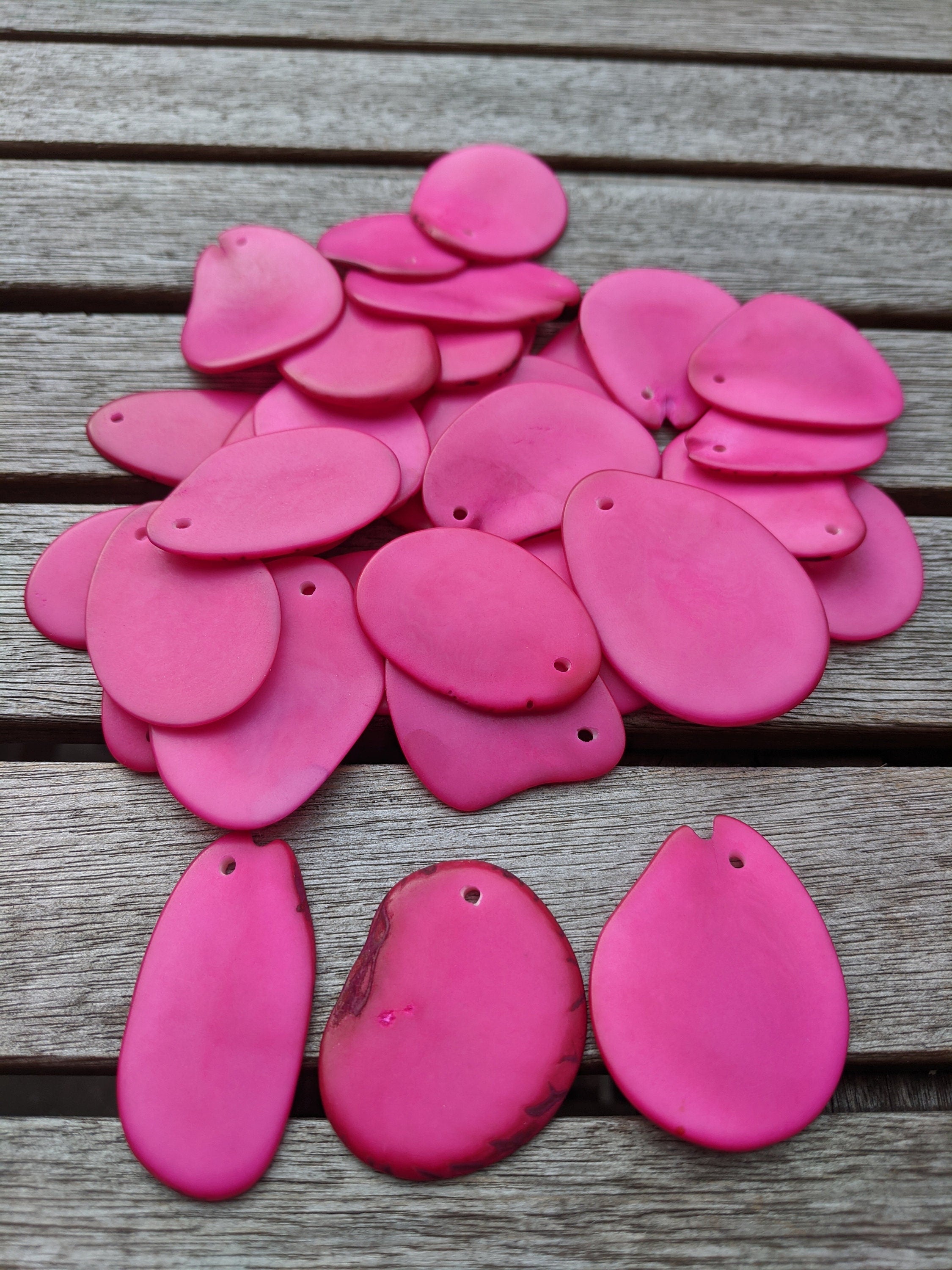Pink Tagua Nut Slices: Top Drilled Vegetal Ivory Beads (15pcs)