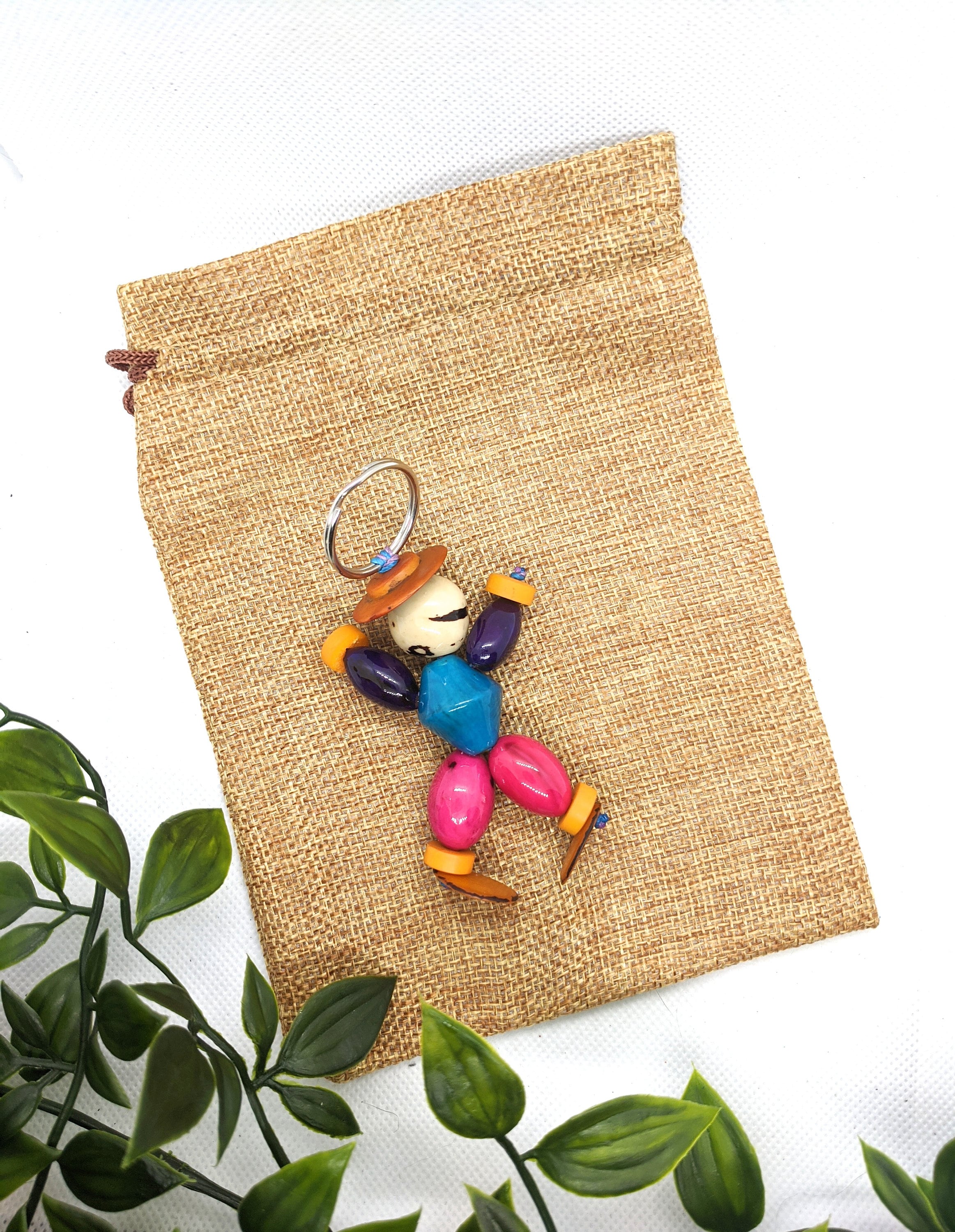 Picasso keychain, handmade Doll keychain, Vegetal Ivory key holder. gift for art lovers, artistic keychain, geometric cubism art keychain