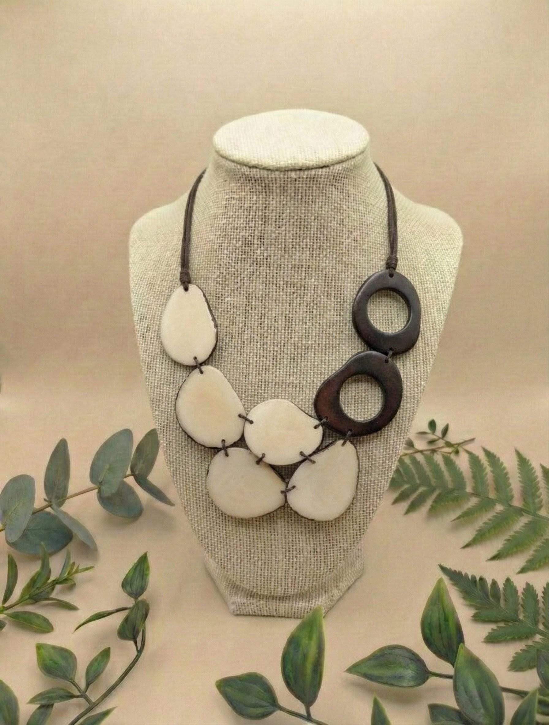 Natural Unique Necklace.