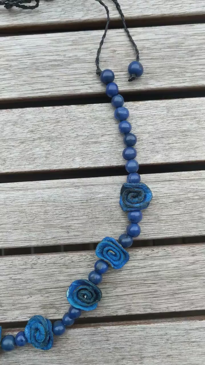 Floral Statement Necklace.